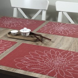 Vermillion red woven vinyl placemats with centre piece