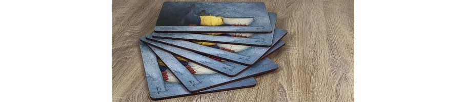 Modern Placemats Bring Colour to Your Tabletop